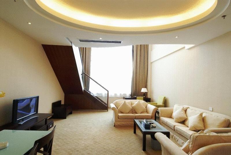 Jian Li Harmony Hotel Guangzhou Room photo